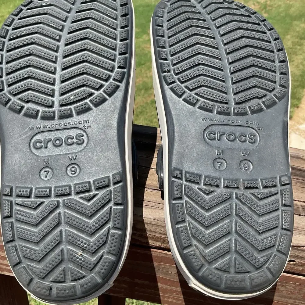 Black Classic CROCS CROCBAND MENS 7 Women 9 Waterproof Sandles Slip-On Clog